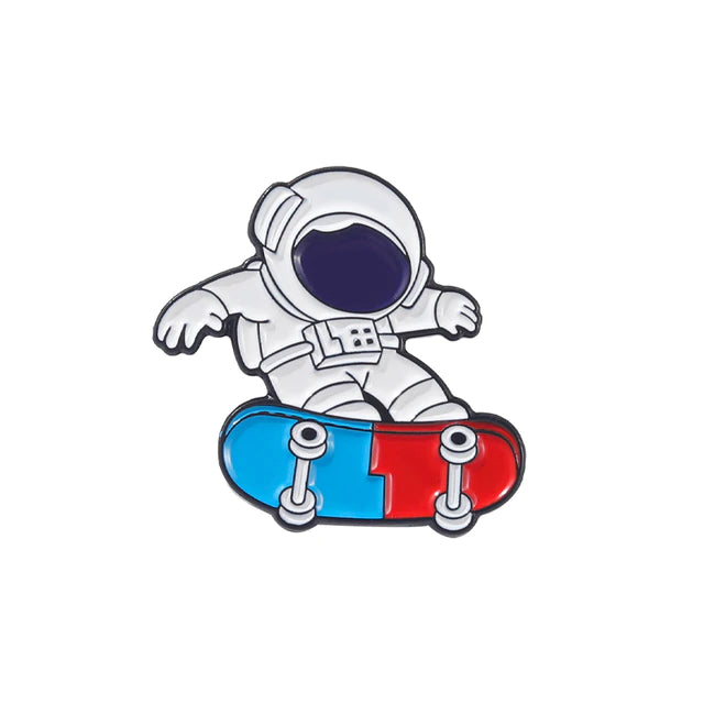Pin's Astronaute sur son Skateboard
