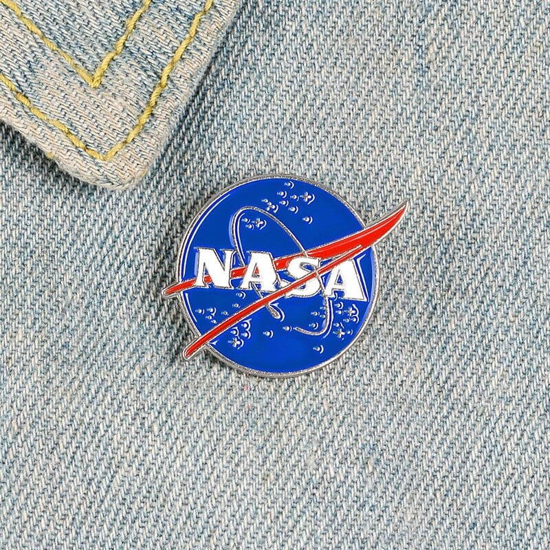 Pin's NASA meatball