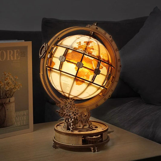 Maquette Globe Lumineux en Bois